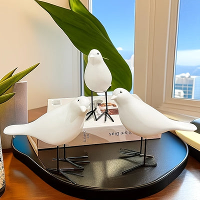 Charming Resin Bird Decoration: Delightful Ornament for Home, Living Room, Hotel, and More!