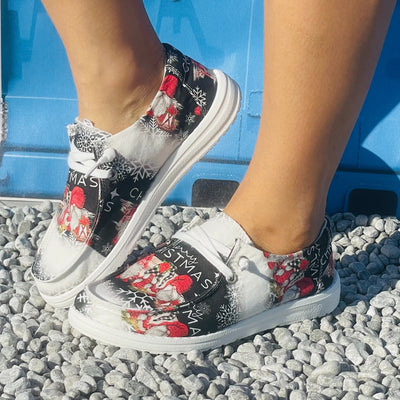 Women's Cartoon Gnome Print Canvas Shoes: Slip-On, Lightweight, Flat & Comfy, Soft Sole Shoes - Versatile Low-Top Christmas Shoes