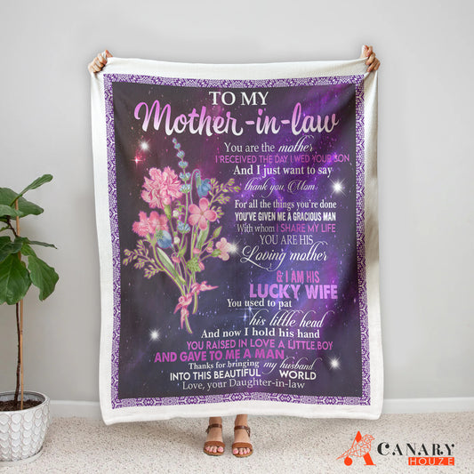 The Blanket Galaxy Background gift is the perfect present to make any mom smile. Crafted from premium materials, this blanket offers warmth and comfort in any season. A perfect addition to any home, this versatile blanket is both stylish and practical.