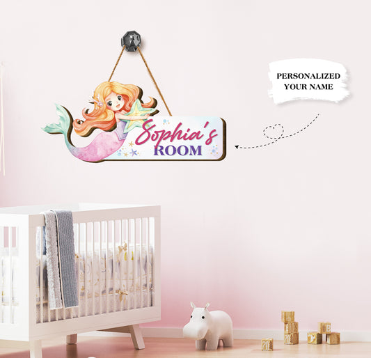 This Personalized Name Sign adds the perfect finishing touch to a baby girl's room. Crafted from durable plywood and personalized with your little one's name, it will make a beautiful addition to any wall décor. Show your love and make it a special keepsake for generations to come.