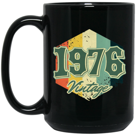 Retro 1976 Birthday Gift, Celebration 1976 Vintage, Born In 1976 Black Mug