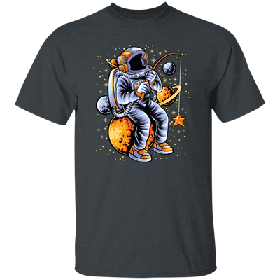 Astronaut Fishing A Star Astronaut Funny Birthday Gift Unisex T-Shirt