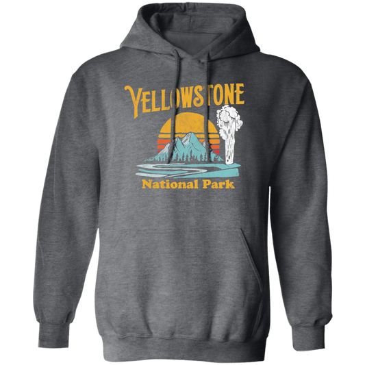 Love National Park, Love Yellowstone, Retro Yellowstone, Yellowstone Vintage Pullover Hoodie