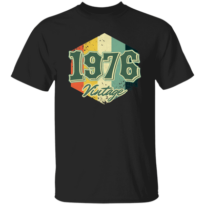 Retro 1976 Birthday Gift, Celebration 1976 Vintage, Born In 1976 Unisex T-Shirt