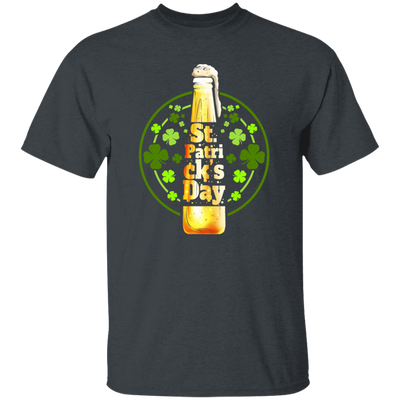 Shamrocks For St Patrick, Stylized Beer Bottles And Shamrock Gift Unisex T-Shirt