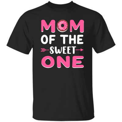 Love Mom, Mom Of The Sweet One, Best Mom Ever, Pinky Mom, Love Doghnut Unisex T-Shirt