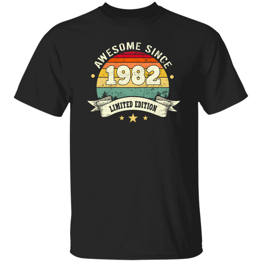 Retro 1982 Birthday Gift, Awesome Since 1982 Unisex T-Shirt