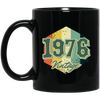 Retro 1976 Birthday Gift, Celebration 1976 Vintage, Born In 1976 Black Mug