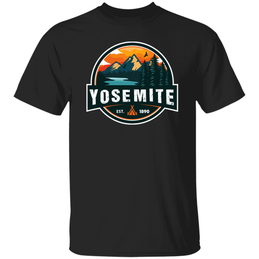 Yosemite Mountain, Yosemite National Park, Love Yosemite Lover Gift Unisex T-Shirt