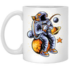 Astronaut Fishing A Star Astronaut Funny Birthday Gift White Mug