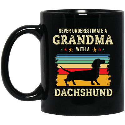 Retro Never Underestimate Grandma With A Dachshund Gift