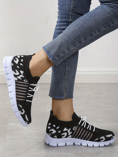 Step into Style and Comfort with Women's Mesh Breathable Print Woven Sneakers