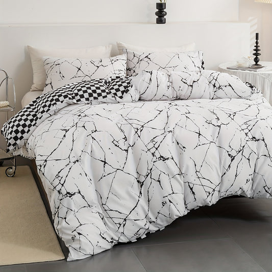 Experience the luxurious comfort of this 3-piece duvet cover set with stunning stone pattern checkered print designs. With two pillowcases included, you can complete your bedroom with style and the ultimate comfort. Perfect for creating a dreamlike bedroom atmosphere.
