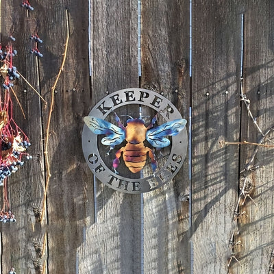 Vibrant Wrought Metal Art Bee Sculpture: Enchanting Outdoor Farmhouse Décor