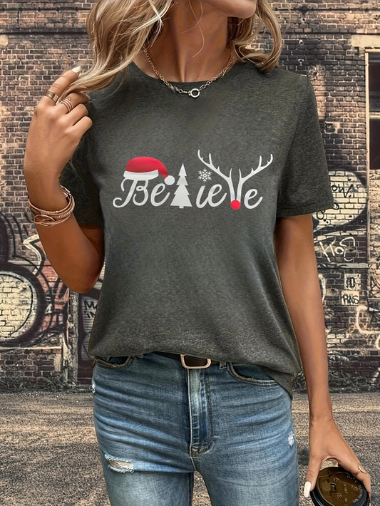 This Santa Hat and Letter Print T-Shirt is the perfect way to dress up your wardrobe for the upcoming Spring/Summer season. Crafted from lightweight and breathable fabric, it offers stylish comfort and festive flair, making it ideal for casual gatherings with friends. Its neutral colors and unique pattern complement any wardrobe.