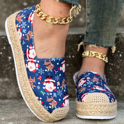 Festive Footwear: Women's Christmas Print Platform Shoes – Casual Slip-On Canvas Shoes with Comfortable Espadrille Soles