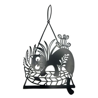 Metal Art Cat Wall Hanging: Whimsical Decor for Home and Garden