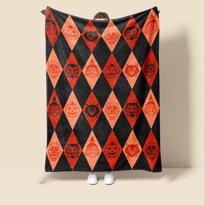 This Halloween-themed blanket is perfect for any season. Its lightweight material is both soft and warm, making it a great companion for the couch, office, bed, camping, or travel. The unique design of pumpkins and skulls will add a cozy and festive feel to any space.