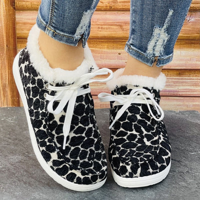 Comfortable Winter Shoes: Women's Printed Canvas Shoes for Casual Style and Plush Lined Warmth