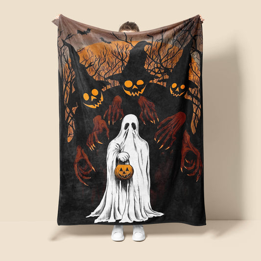 This Spooky Specter's Snuggle Blanket is perfect for all seasons. The soft and cozy flannel material makes it ideal for couches, sofas, office chairs, beds, camping trips, or travel. This versatile blanket is ideal for anyone seeking warmth and comfort at home or on the go.