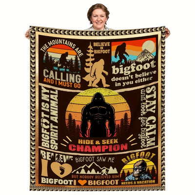 Soft & Cozy Halloween Element Print Blanket - Warm and Cozy with I Love Bigfoot Pattern Flannel Blanket!