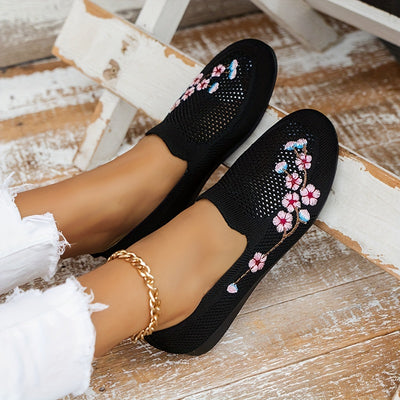 Fashionable Women's Floral Embroidered Comfy Flats: Slip-On, Soft Sole, Lightweight, Round Toe Knitted Shoes