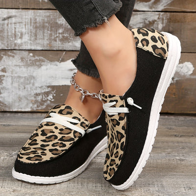 Stylish Leopard Series Pattern Canvas Sneakers for Women - Comfortable Low Top Flats with Lace-Up Closure