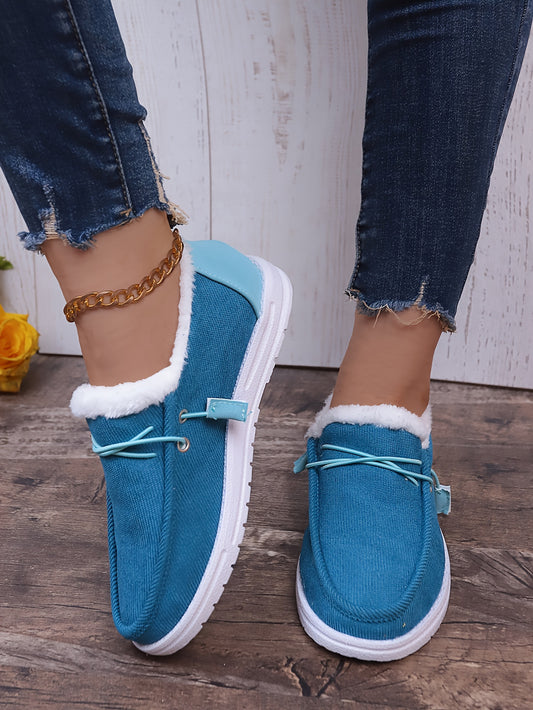 Experience ultimate warmth and comfort with our Women's Solid Color Fuzzy Loafers. These winter shoes provide superior insulation to keep feet toasty without compromising fashion