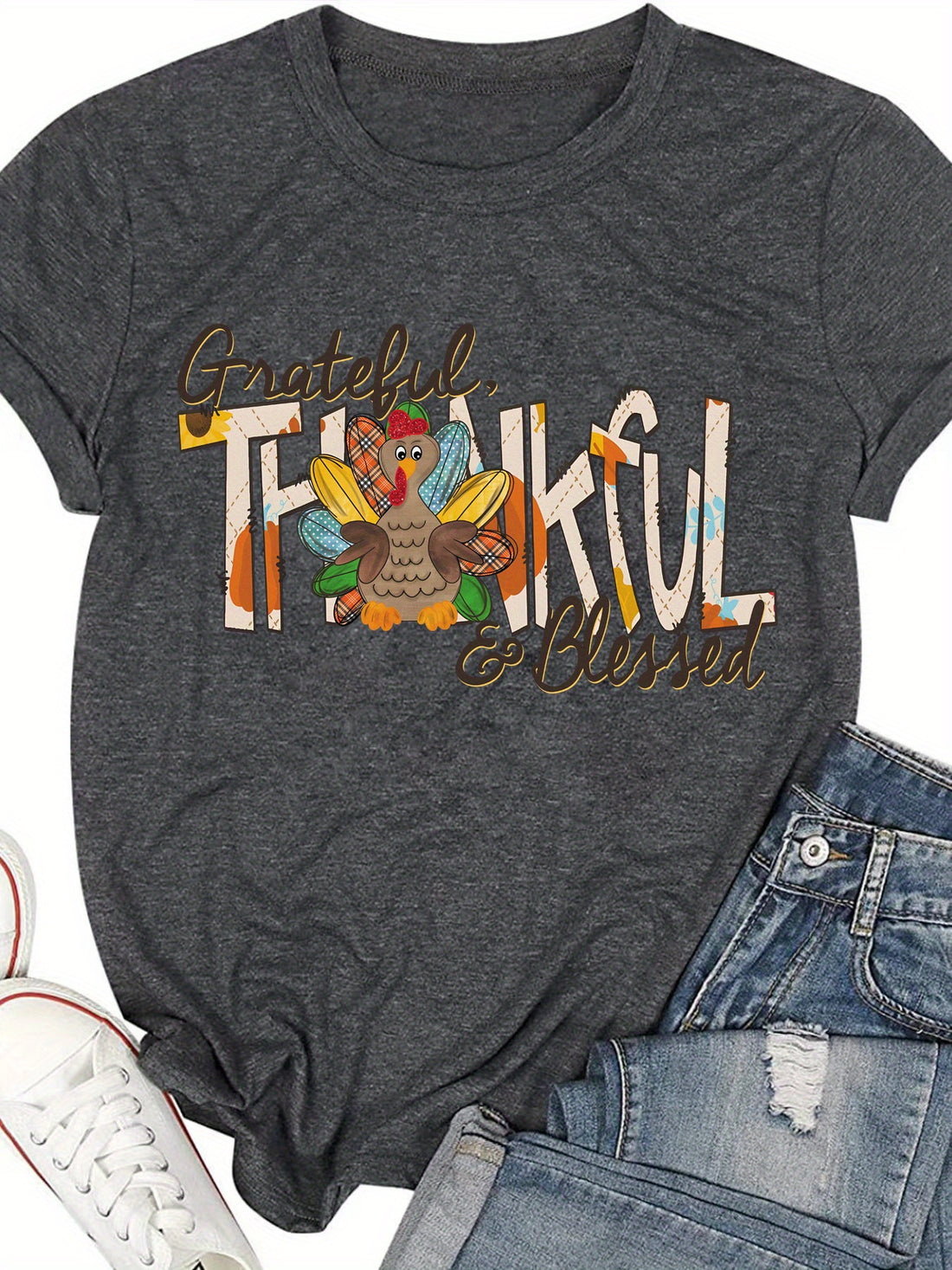This Colorful Turkey and Letter Print Crew Neck T-Shirt features a casual and stylish design perfect for the Spring and Summer season. Crafted with a lightweight and breathable fabric, this T-shirt is sure to provide comfortable, all-day wear. An attractive choice for any wardrobe.