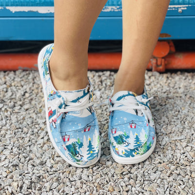 Festive Fun: Women's Cartoon Pattern Canvas Shoes to Rock the Christmas Season!